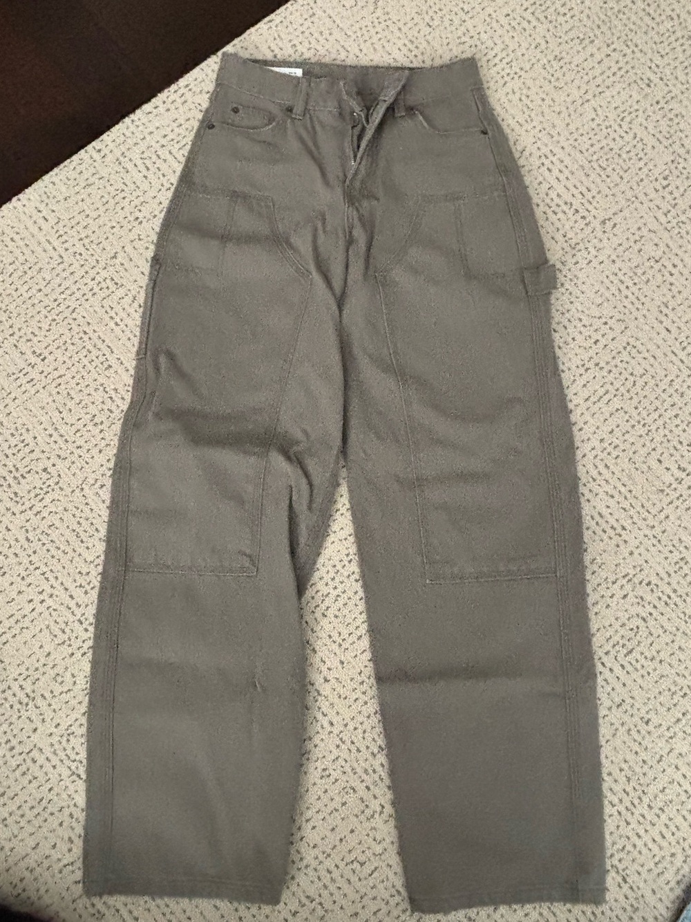 Pull&Bear Women’s Cargo Pants in Olive Green